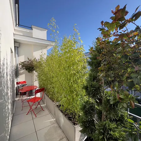 New Disneyland Paris Panoramic View 8 Pax, 2 Parking Apartament *